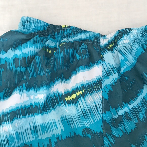 TWO pairs of Nike Dri-fit shorts - Picture 6 of 8